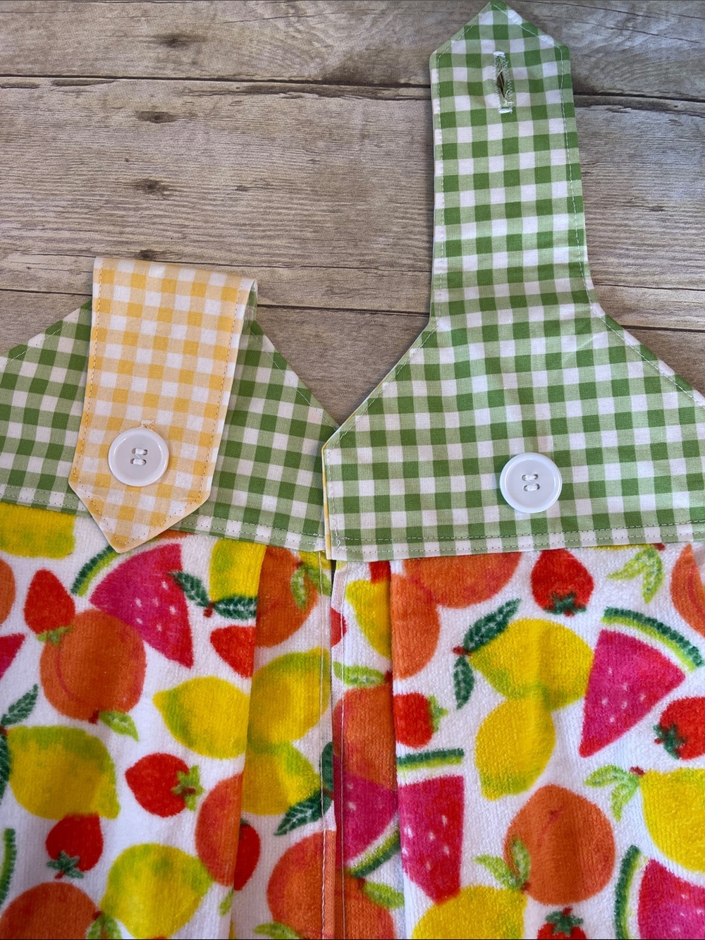 SALE! Sewn Top Towel Set of Two Gingham & Fruit - Picture 4 of 7